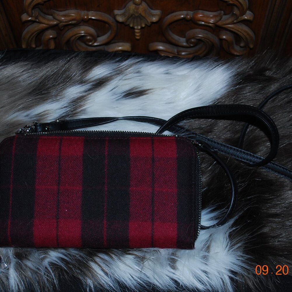 Coco Armen new Red and Black Wallet